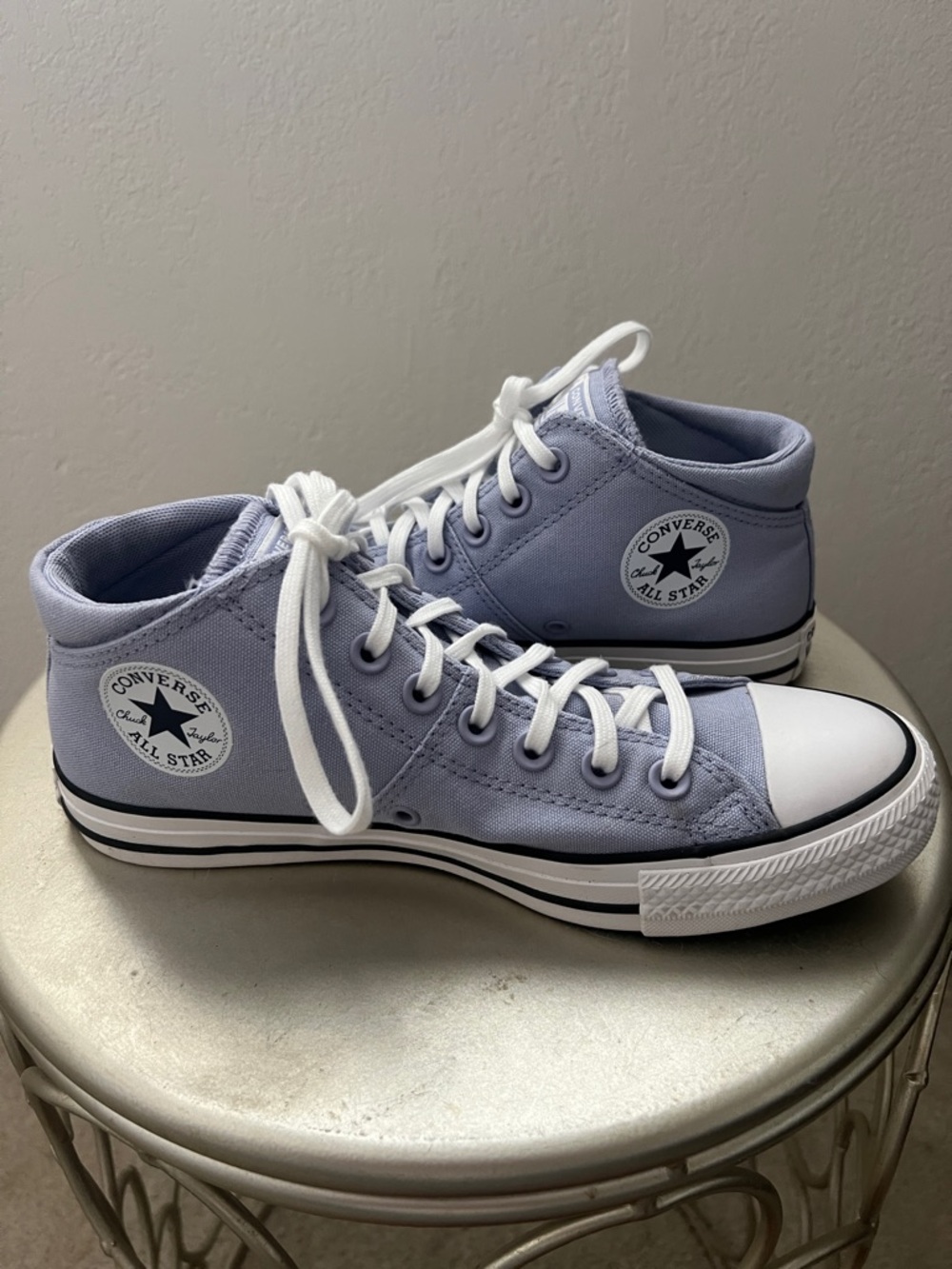 Converse Chuck Taylor All Stars 👟